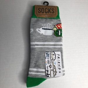 Friends TV show socks men’s Sz 6-12 central perk gray green NWT Bioworld spandex